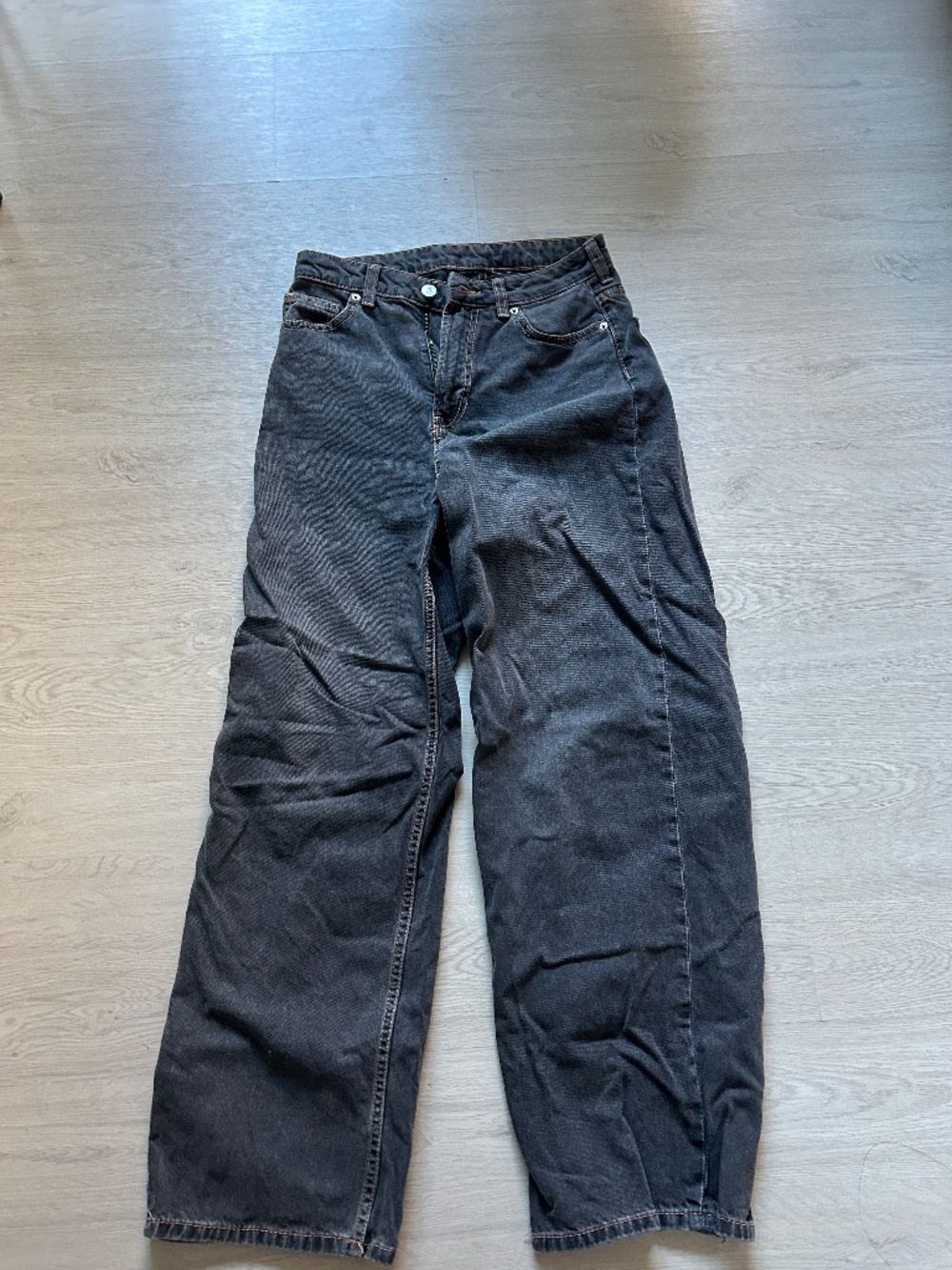 H&M Baggy Jeans